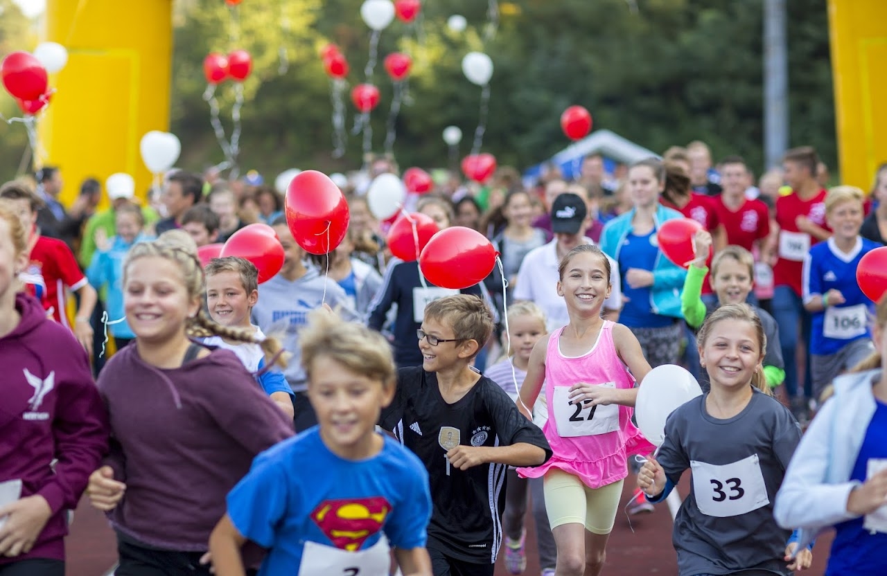 Bild vom 9. Benefizlauf im Jahr 2016. Dies ist das 16. Bild.